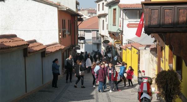 Ara tatili fırsat bilip Odunpazarı’na akın ettiler