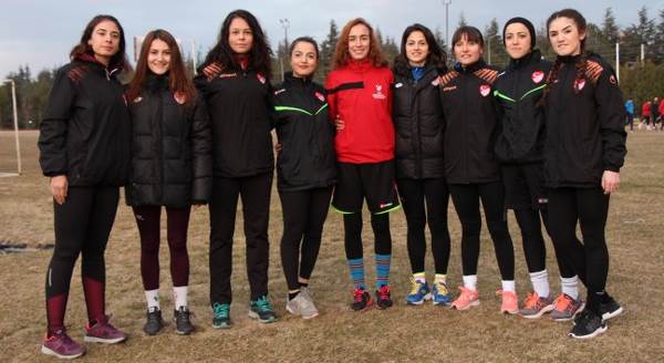 Artık düdüğü kadınlar çalıyor