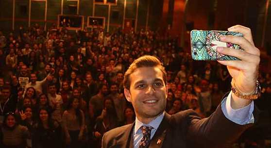 Aslan uyuşturucu ile mücadelesini anlattı