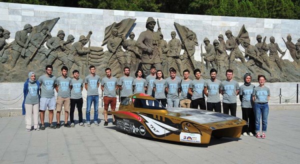 B.O.W İSTKA Şehitler Abidesi’nde