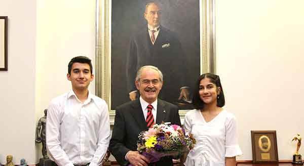 Bugün Eskişehir'i çocuklar yönetecek