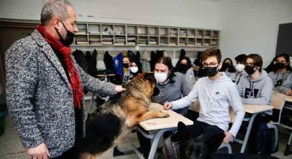 Burası Eskişehir’de bir okul! Görenler şaşıp kalıyor...