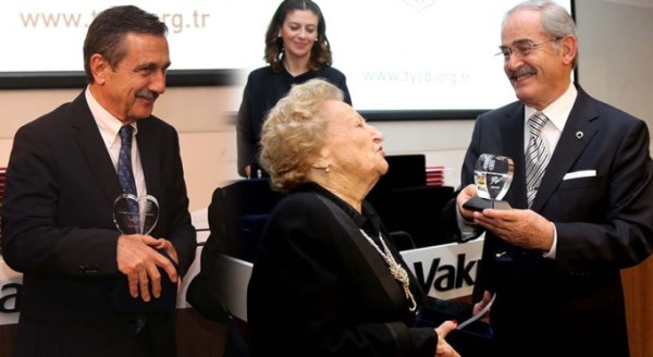 Büyükerşen ve Ataç'a gönül ödülü