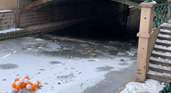 Buz tutan Porsuk Çayı'nda çirkin görüntüler!