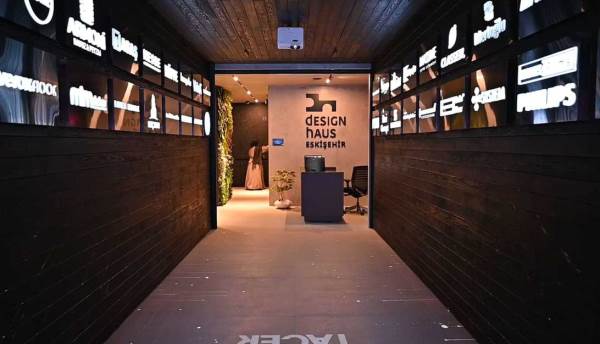 Design Haus'tan tasarım ve sanat dolu açılış