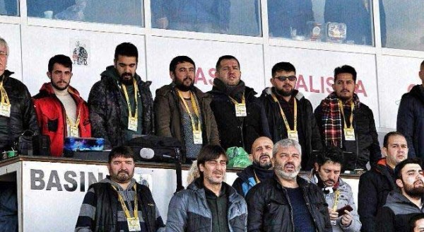 Es Es'in maçında Galatasaray sürprizi!