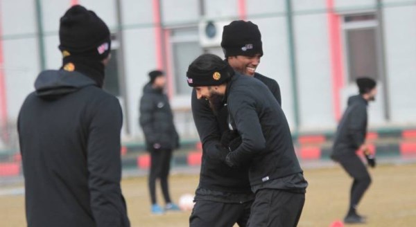 Es-Es'te moraller yerinde