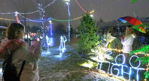 Eskişehir, yılbaşı öncesi fotoğraf çektirmek için oraya akın ediyor
