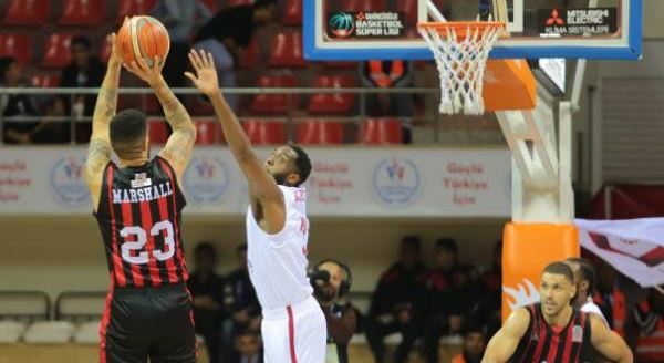 Eskişehir Basket'ten müthiş zafer!