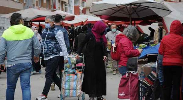 Eskişehir bayrama "tedbirsiz" hazırlandı