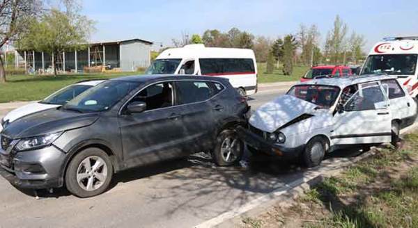 Eskişehir Çevre Yolu'nda zincirleme kaza!