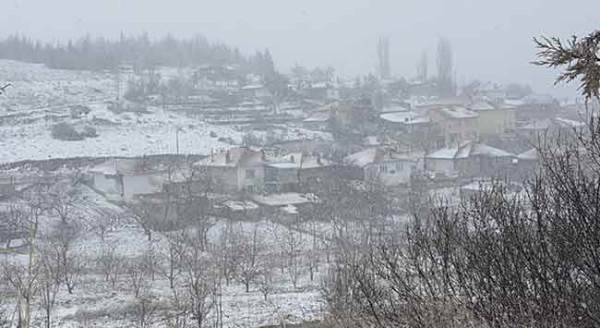Eskişehir'de -6 derece ile kar sürprizi!