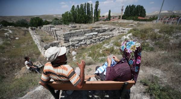 Eskişehir'de "antik kente sıfır" mahallede tarihle iç içe yaşam