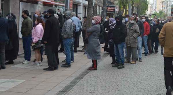 Eskişehir'de "eyvah" dedirten görüntüler!