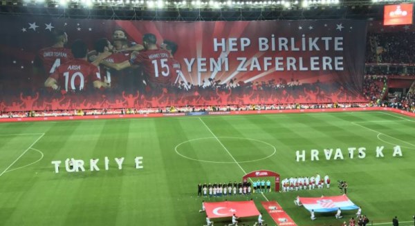 Eskişehir’de 2017 yılı futbol karnavalı gibi geçti...