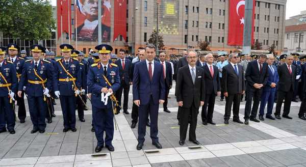 Eskişehir'de 30 Ağustos Zafer Bayramı
