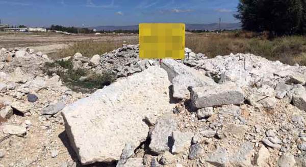 Eskişehir'de akıl almaz görüntü! Tam da tabelanın önünde...