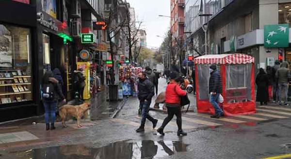 Eskişehir'de beklenen yağış nihayet başladı!