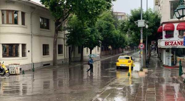 Eskişehir'de bugün sokağa çıkan şaştı kaldı!