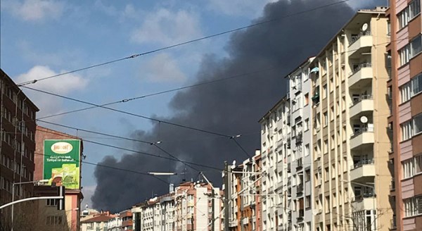 Eskişehir'de büyük yangın!