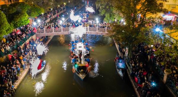 Eskişehir'de Fener Alayı coşkusu