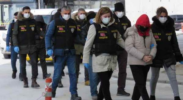 Eskişehir'de fuhuş operasyonu: 10 gözaltı