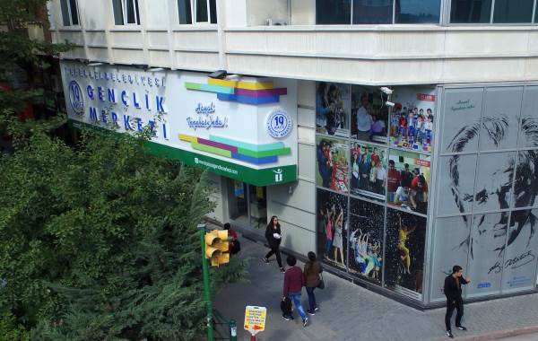 Eskişehir'de Gençlik Merkezleri 13 yaşında!