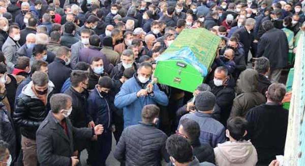 Eskişehir'de gözyaşları sel oldu! Böyle uğurlandılar...
