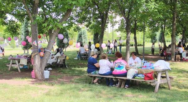 Eskişehir’de güneş yüzünü gösterdi