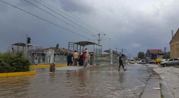 Eskişehir'de hayat felç oldu!