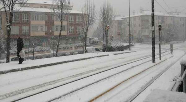 Eskişehir'de kar manzaraları