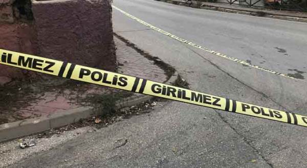 Eskişehir'de kardeş dehşeti! Ablasını defalarca bıçakladıktan sonra...