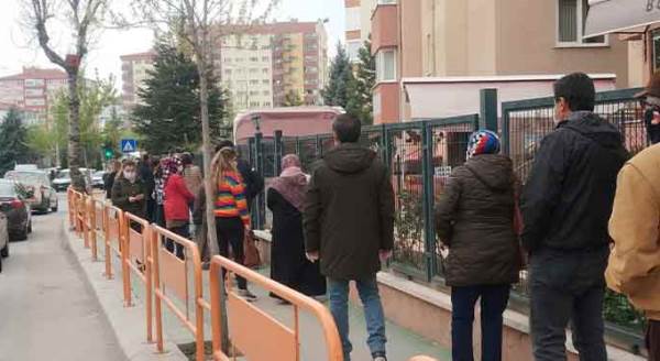 Eskişehir'de koronavirüs korkusu oraya uğramıyor!