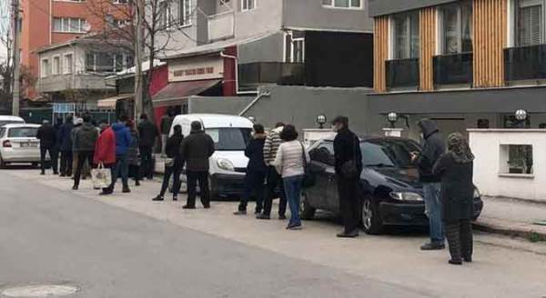 Eskişehir'de pes dedirten kuyruklar