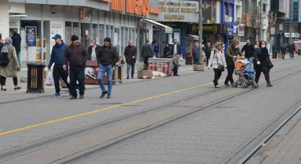 Eskişehir'de pes dedirten manzaralar