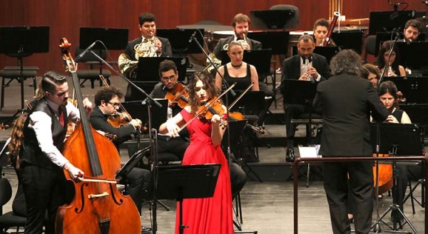 Eskişehir’de sahne genç solistlerin