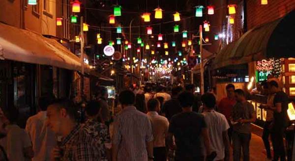 Eskişehir'de salgının unutulduğu akşamlar...