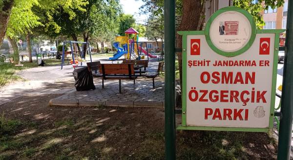 Eskişehir'de şehidimize saygısızlık: Park adeta çöplüğe döndü!