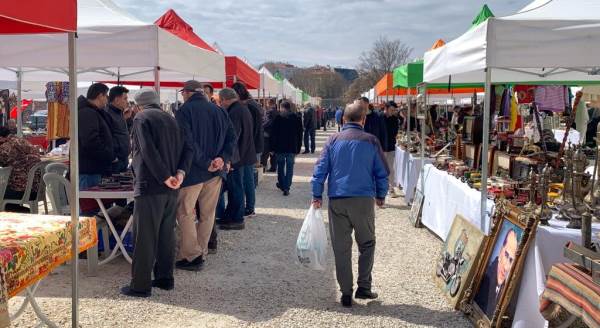 Eskişehir'de sıcağı fırsat bilip oraya akın ettiler!