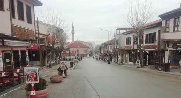 Eskişehir'de soğuk başladı, o bölge boşaldı