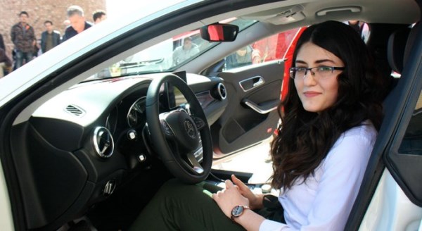 Eskişehir'de son model otomobil kazandı!