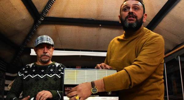  Eskişehir'de tarihi evler arasındaki mezatlar antika tutkunlarını buluşturuyor