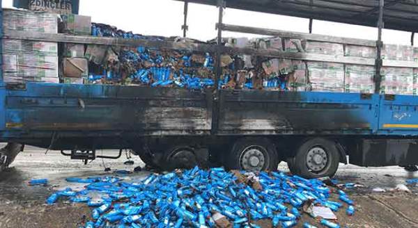 Eskişehir'de TIR alevler içinde kaldı