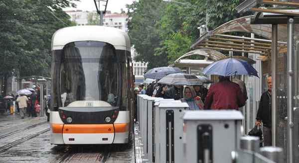 Eskişehir’de yağmur etkili oldu