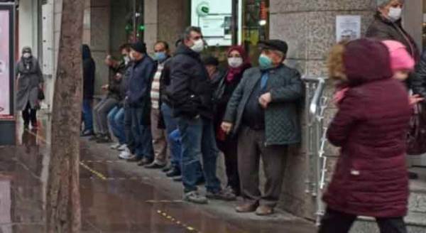 Eskişehir'de yağmur virüsü unutturdu