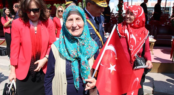 Eskişehir’de Zafer Bayramı coşkuyla kutlandı 