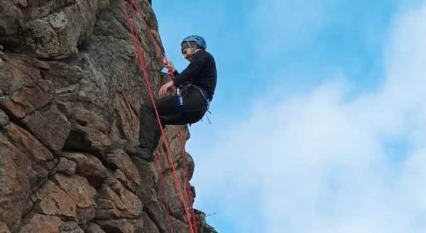 Eskişehir'deki kayalıklarda zorlu sınav! 