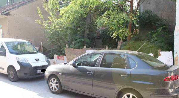 Eskişehir'deki o arsanın görüntüsü endişe veriyor