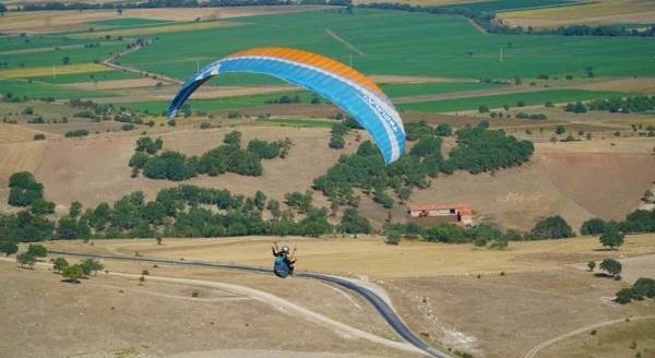 Eskişehir'e uçmak için Çin'den geldiler!