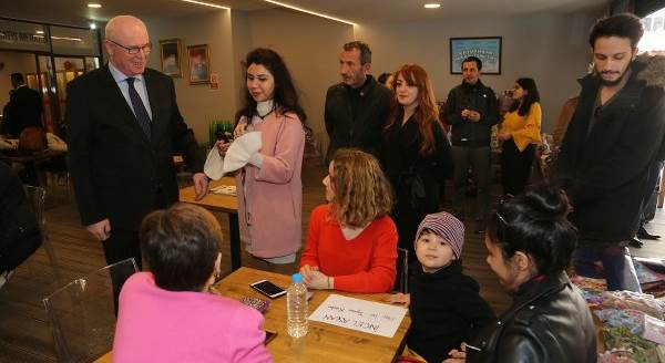 Eskişehir'e Yaşayan Kütüphane!